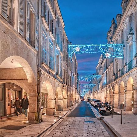 Appartement T3 Tout Confort En Duplex A 20Mn A Pied Du Centre-Ville Avec Tv Et Wifi لا روشيل المظهر الخارجي الصورة